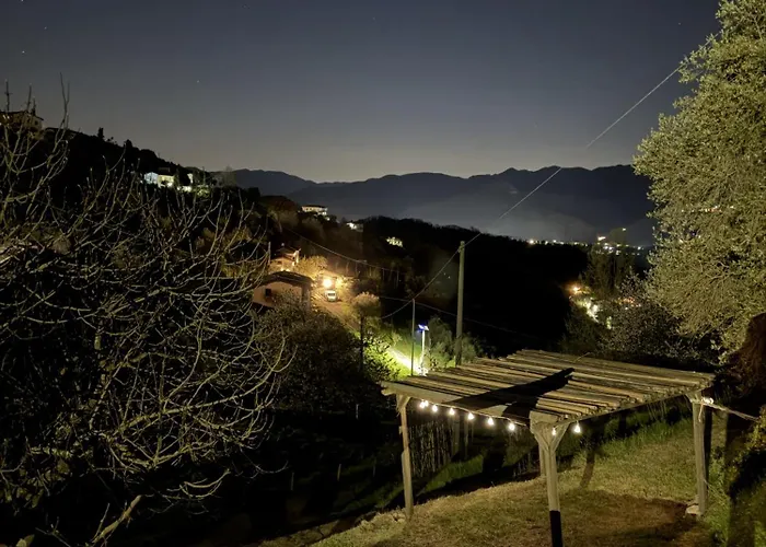 Casa Collina Di *
