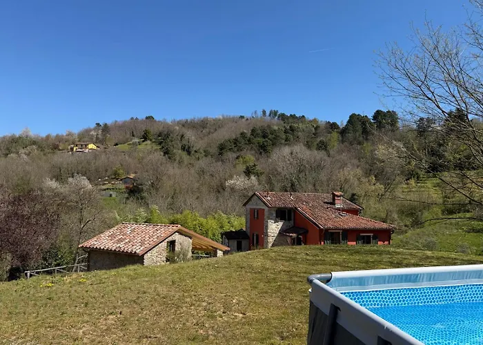 Casa Collina Di Вилла Барга