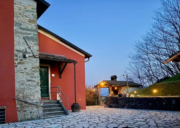 Casa Collina Di Вилла *